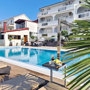Apartment Silva With A View Of Sea, Trogir