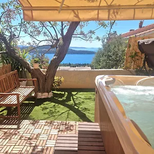Apartment Elza, Trogir